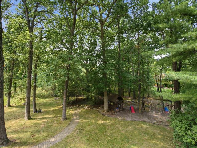 8177 Fawn Valley Drive, Clarkston, MI 48348