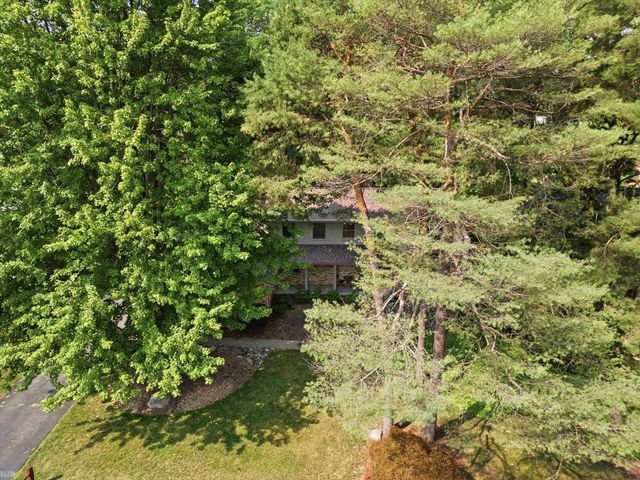 8177 Fawn Valley Drive, Clarkston, MI 48348