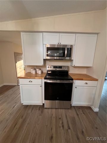 5225 Hopewell Rd, New Kent, VA 23124