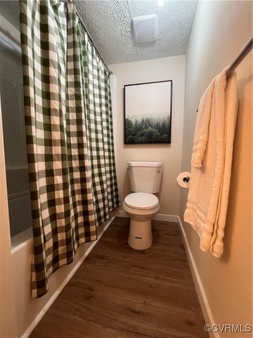 5225 Hopewell Rd, New Kent, VA 23124