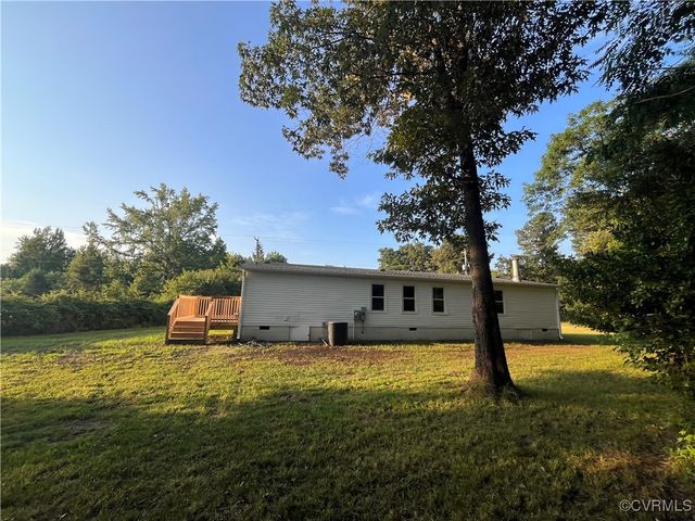 5225 Hopewell Rd, New Kent, VA 23124