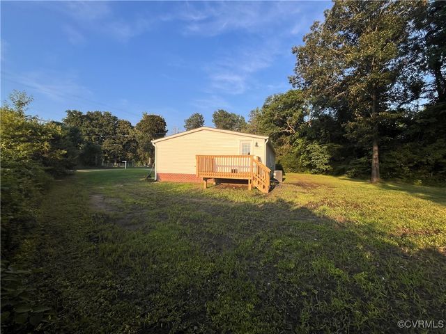 5225 Hopewell Rd, New Kent, VA 23124