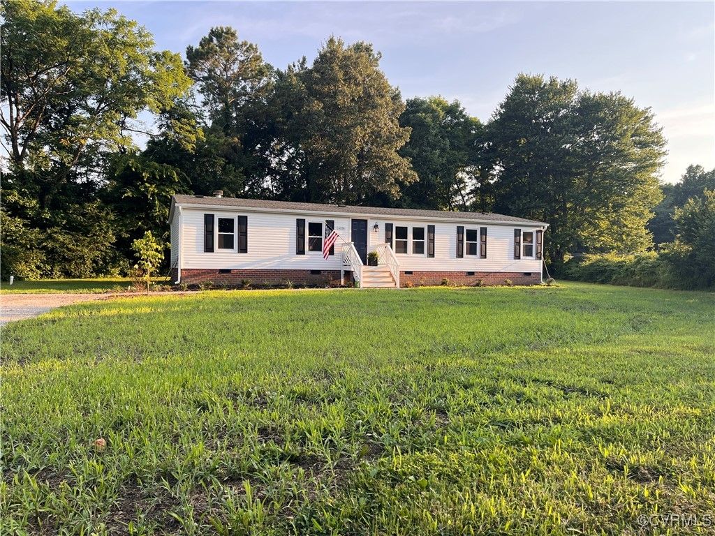 5225 Hopewell Rd, New Kent, VA 23124