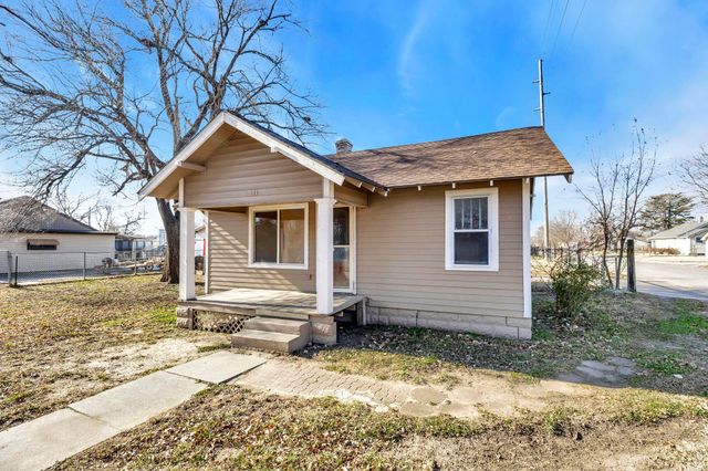 459 N Custer St, Wichita, KS 67203