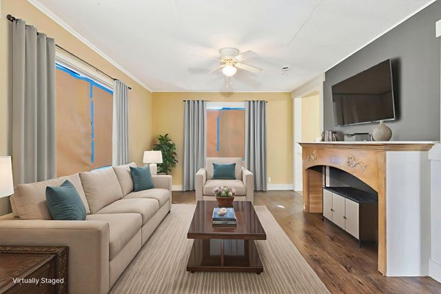 459 N Custer St, Wichita, KS 67203