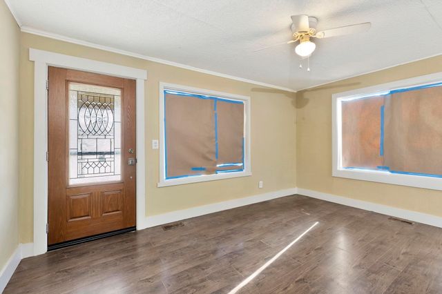 459 N Custer St, Wichita, KS 67203