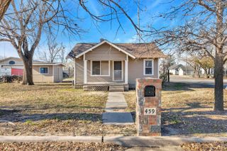 459 N Custer St, Wichita, KS 67203
