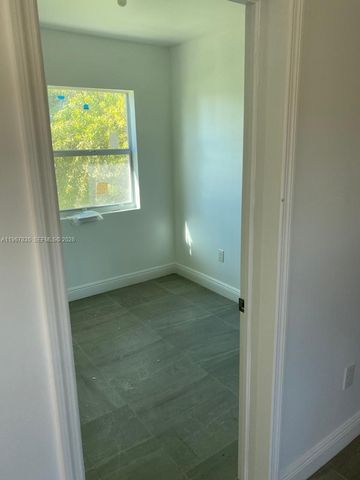 4023 SW 19th St A, West Park, FL 33023