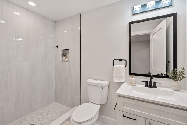 22-20 Ufford St 1, Boston, MA 02124