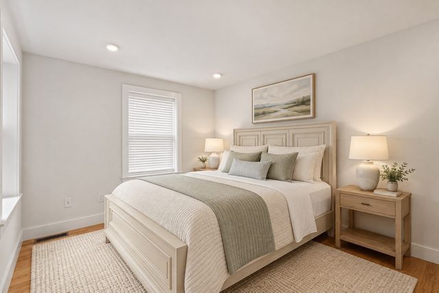 22-20 Ufford St 1, Boston, MA 02124