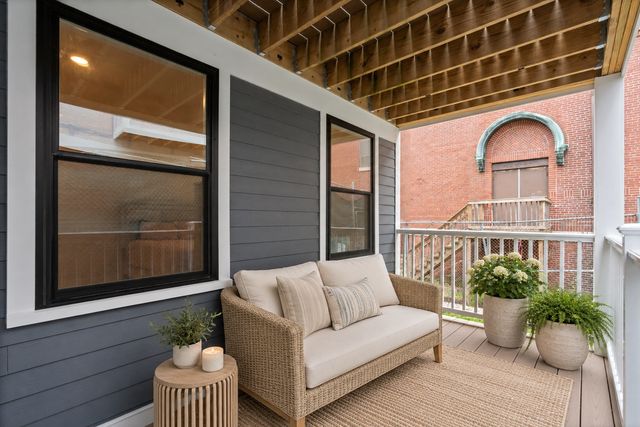 22-20 Ufford St 1, Boston, MA 02124