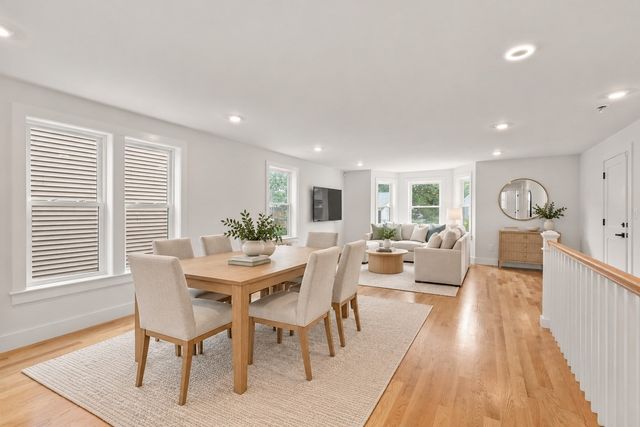 22-20 Ufford St 1, Boston, MA 02124