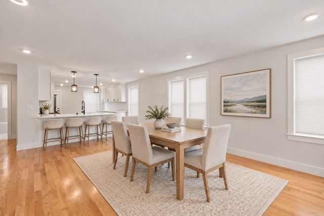 22-20 Ufford St 1, Boston, MA 02124