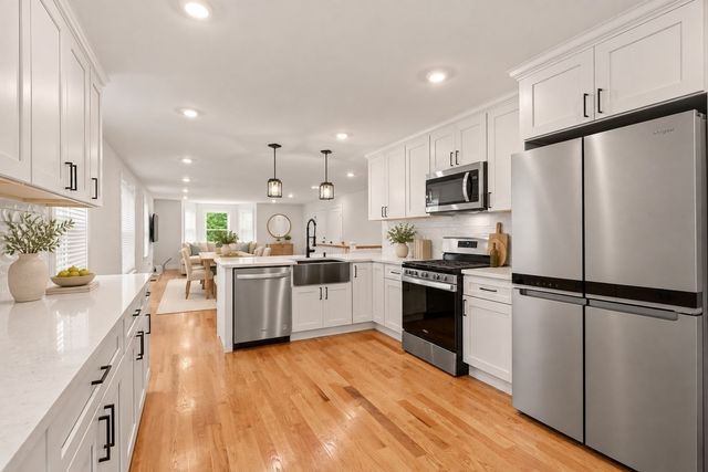 22-20 Ufford St 1, Boston, MA 02124