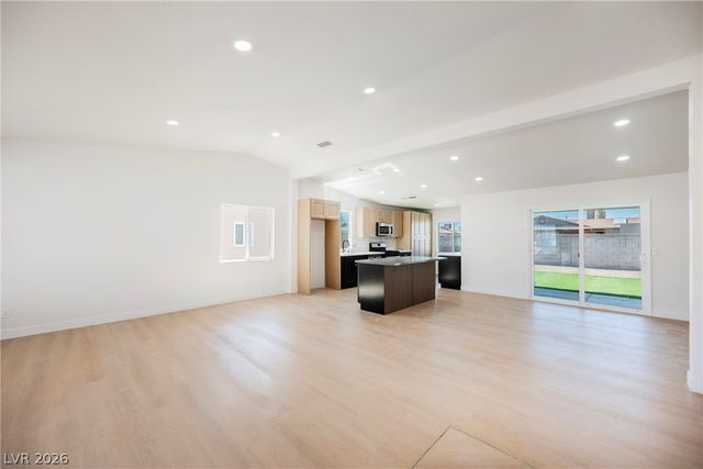 1667 Rockwell Lane, Las Vegas, NV 89156