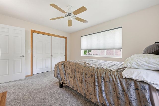 13238 BLUEBIRD Lane, Council Bluffs, IA 51503