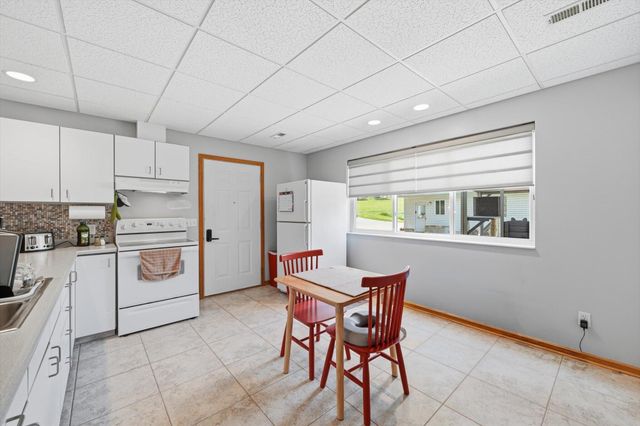 13238 BLUEBIRD Lane, Council Bluffs, IA 51503