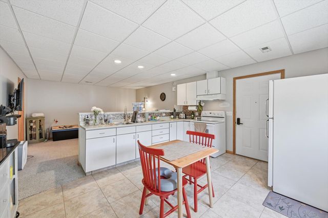 13238 BLUEBIRD Lane, Council Bluffs, IA 51503