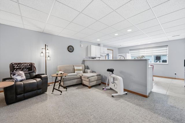 13238 BLUEBIRD Lane, Council Bluffs, IA 51503