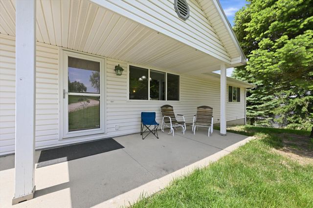 13238 BLUEBIRD Lane, Council Bluffs, IA 51503