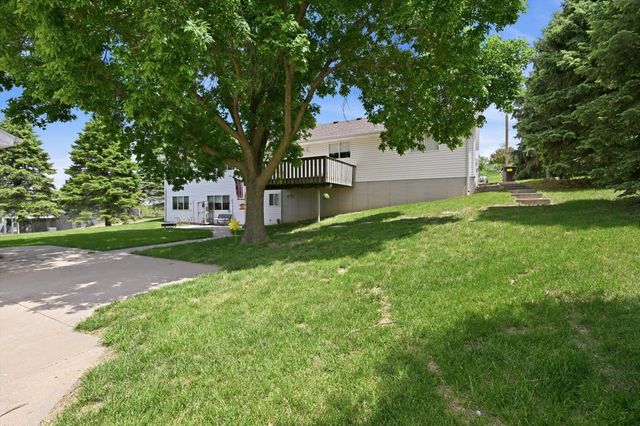 13238 BLUEBIRD Lane, Council Bluffs, IA 51503