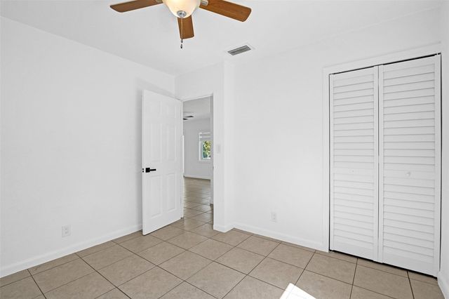 6101 NE 7th Avenue, Oakland Park, FL 33334
