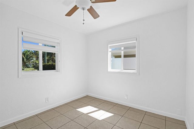 6101 NE 7th Avenue, Oakland Park, FL 33334