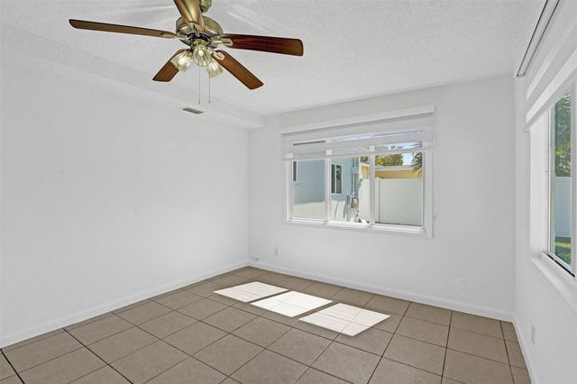 6101 NE 7th Avenue, Oakland Park, FL 33334