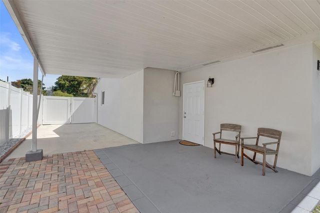 6101 NE 7th Avenue, Oakland Park, FL 33334