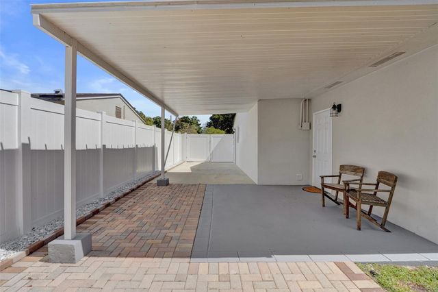 6101 NE 7th Avenue, Oakland Park, FL 33334