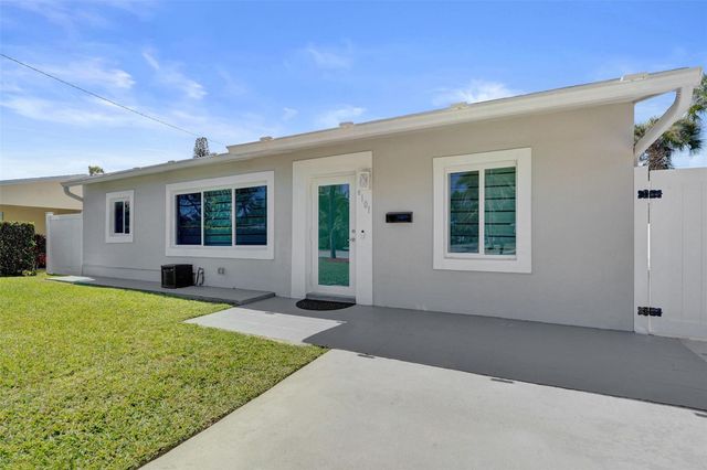 6101 NE 7th Avenue, Oakland Park, FL 33334