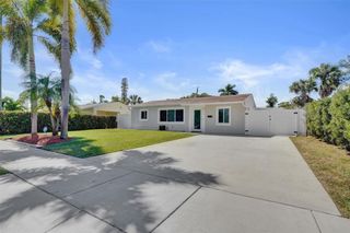 6101 NE 7th Avenue, Oakland Park, FL 33334