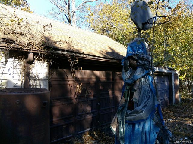 145 Conklin Avenue, Patchogue, NY 11772