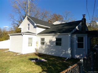 145 Conklin Avenue, Patchogue, NY 11772