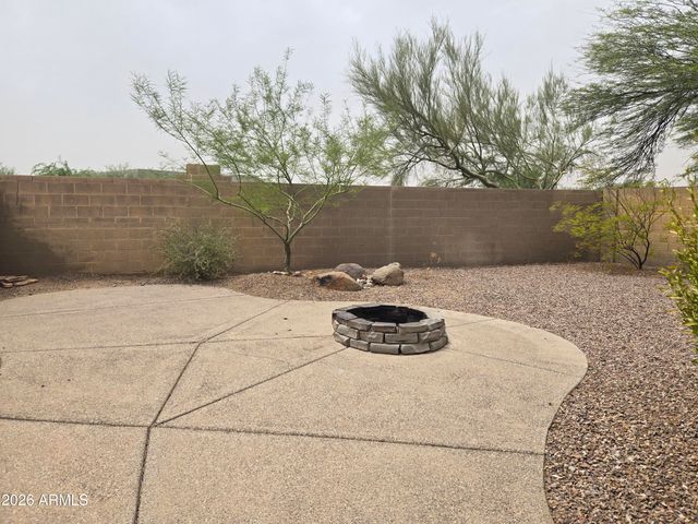 3525 W TWAIN Drive, Anthem, AZ 85086
