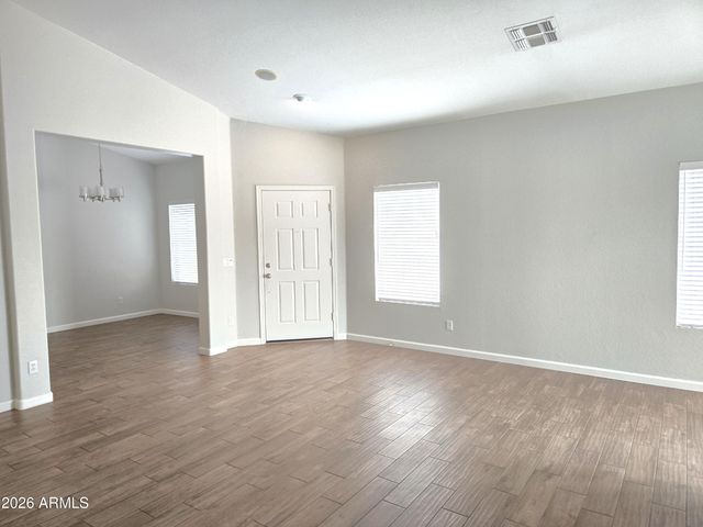 3525 W TWAIN Drive, Anthem, AZ 85086
