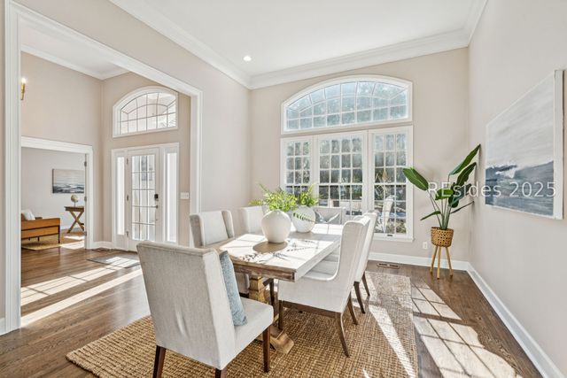 210 Old Plantation Dr W, Beaufort, SC 29907