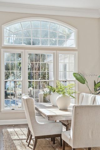 210 Old Plantation Dr W, Beaufort, SC 29907