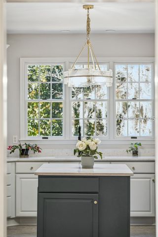 210 Old Plantation Dr W, Beaufort, SC 29907