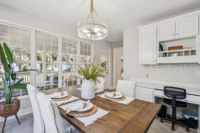 210 Old Plantation Dr W, Beaufort, SC 29907