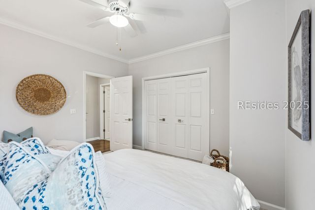 210 Old Plantation Dr W, Beaufort, SC 29907