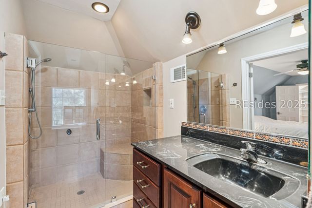 210 Old Plantation Dr W, Beaufort, SC 29907