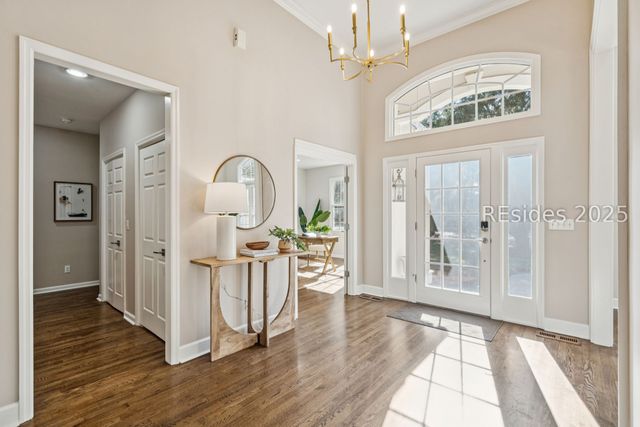 210 Old Plantation Dr W, Beaufort, SC 29907