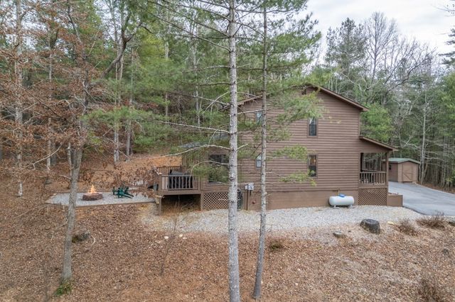 39 Lillian Way, Blairsville, GA 30512