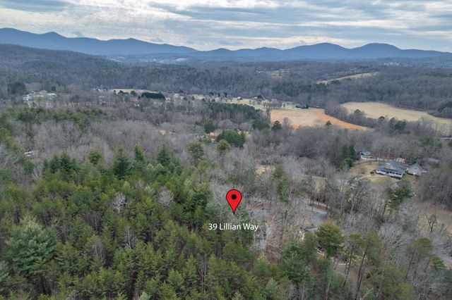 39 Lillian Way, Blairsville, GA 30512