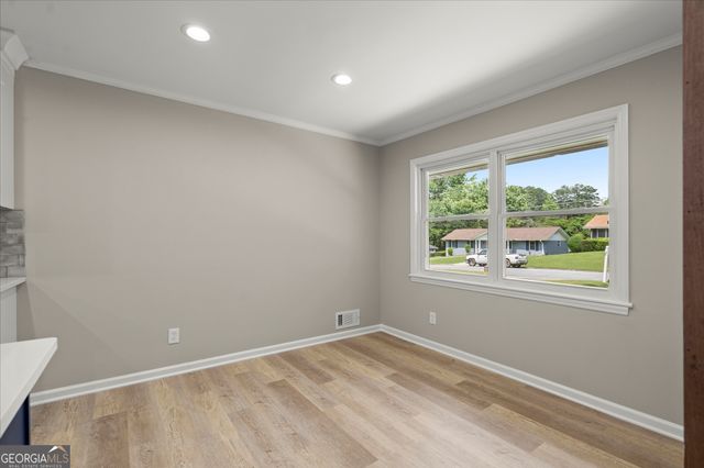 1879 King George Lane SW, Atlanta, GA 30331