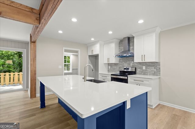 1879 King George Lane SW, Atlanta, GA 30331