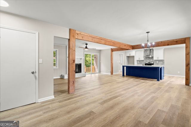 1879 King George Lane SW, Atlanta, GA 30331