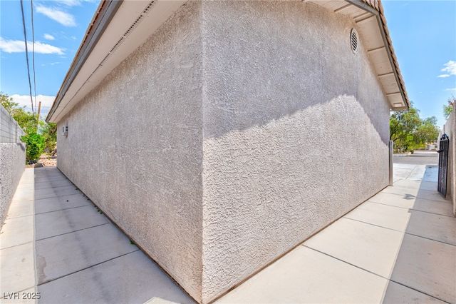 6965 South Valley View Boulevard, Las Vegas, NV 89118