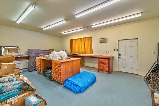 6965 South Valley View Boulevard, Las Vegas, NV 89118